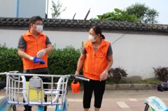 路鵬達黨支部開展“ 城市文明、行動有我”主題黨員服務日活動