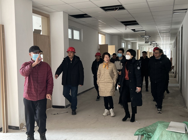 北京市發改回天專班、市教委調研組前往 路鵬達公司領秀慧谷小區西側九年一貫制學校項目開展調研活動