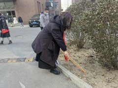 路鵬達黨支部開展“黨員帶頭齊清掃 干凈整潔迎新年”活動