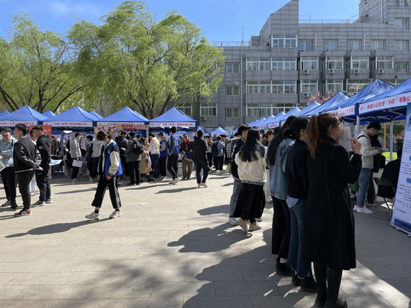 路鵬達公司校招進行時